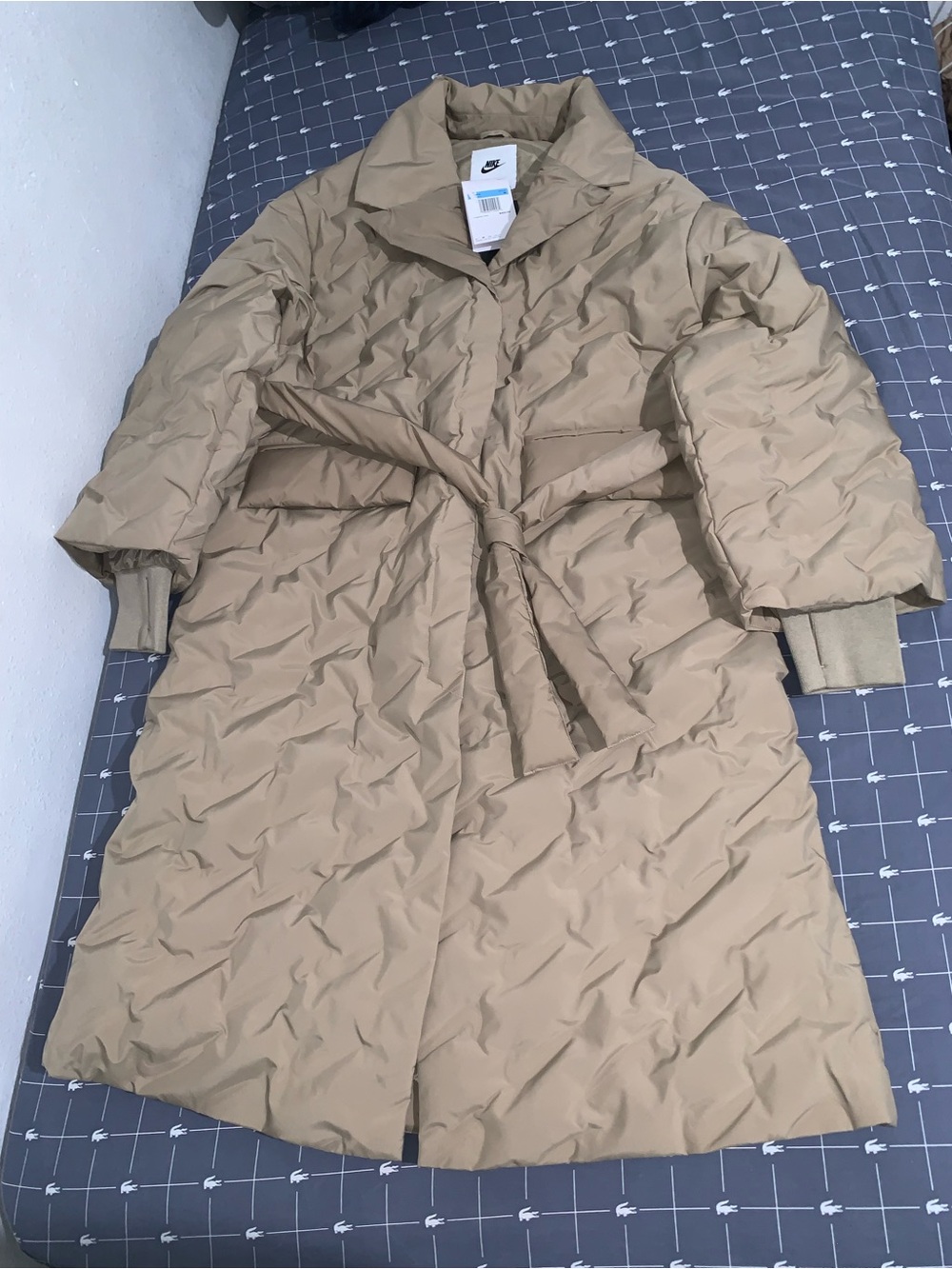 Nike Swoosh Series Therma-FIT Oversized Down Trench Coat IB2010-247 Size: Medium